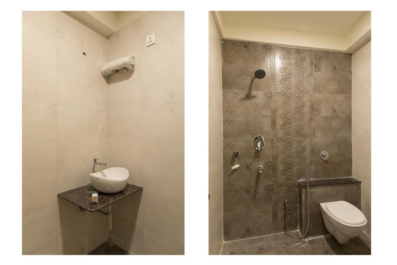 נאגפור Oyo 10254 Hotel Taha Pride מראה חיצוני תמונה